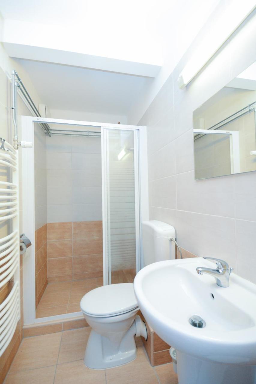 Hethland Zamardi Vsz Ueduelo Hotell Exteriör bild